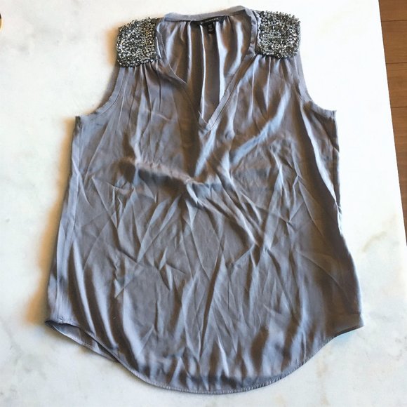 Banana Republic grey sleeveless v neck top, relaxed fit, embellished shoulders - Picture 3 of 7